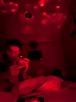 vershhhhffff online show from December 2, 2025, 8:05 am