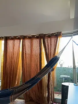 hottiee melannie online show from April 8, 2026, 8:21 pm