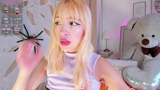 Snapshot of Mayajhons chatting on October 11, 2025, 12:17 pm Mayajhons online show from October 11, 2025, 12:17 pm