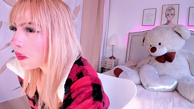 Snapshot of Mayajhons chatting on October 24, 2025, 12:04 pm Mayajhons online show from October 24, 2025, 12:04 pm