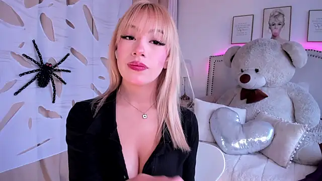 Snapshot of Mayajhons chatting on October 27, 2025, 11:55 am Mayajhons online show from October 27, 2025, 11:55 am