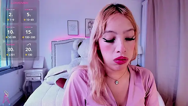 Snapshot of Mayajhons chatting on November 16, 2025, 1:49 pm Mayajhons online show from November 16, 2025, 1:49 pm