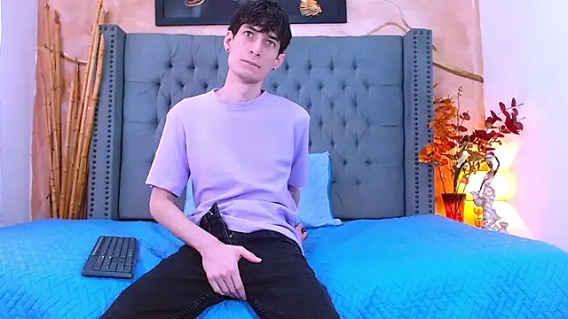 Luke Carter online show from December 17, 2025, 1:16 pm