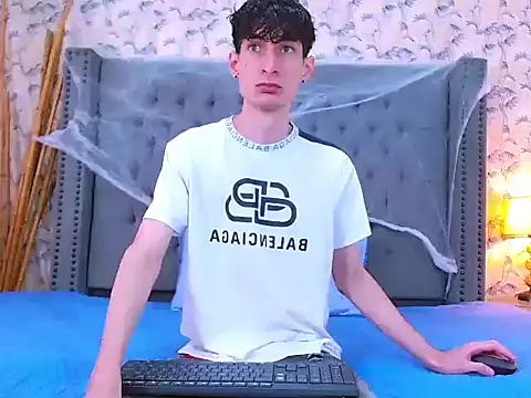 Luke Carter online show from October 25, 2025, 1:01 pm