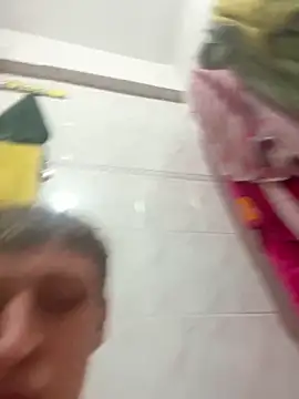 Snapshot of efeeee35 chatting on October 15, 2025, 10:07 pm efeeee35 online show from October 15, 2025, 10:07 pm