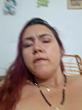 casandra0925 online show from October 12, 2025, 4:47 am