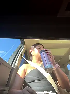 pocahonta69mermaid online show from September 28, 2025, 1:40 pm