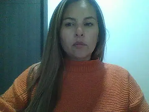 Valery  Rouse  online show from January 8, 2026, 3:01 am