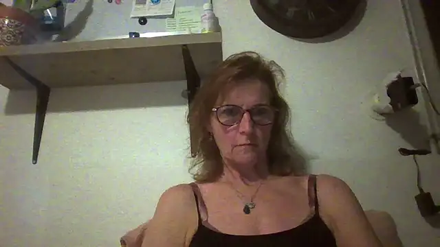 Valinella online show from September 8, 2025, 8:30 pm