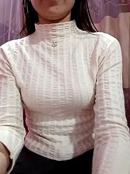 CherryBeii online show from December 16, 2025, 11:14 am