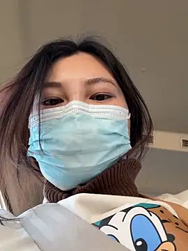 Winnie-1016 online show from March 23, 2026, 5:18 am