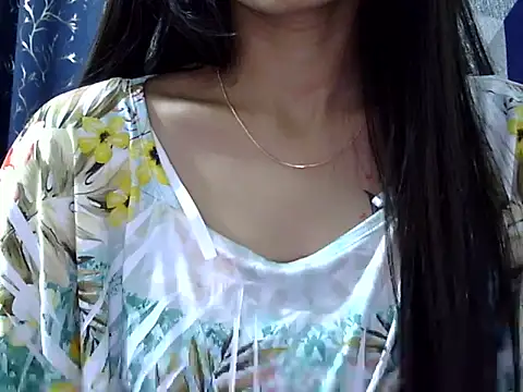 Riva arora01 online show from January 11, 2026, 10:55 am