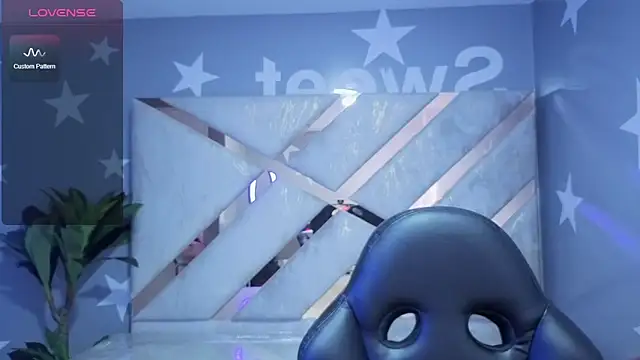 Snapshot of Candy_kush_t chatting on February 24, 2026, 9:26 pm Candy kush t online show from February 24, 2026, 9:26 pm