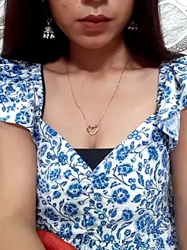 siya rani67 online show from November 16, 2025, 7:57 am