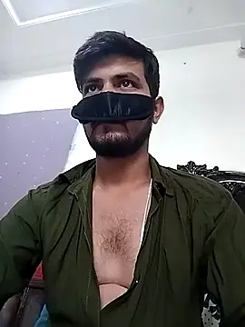 7incpink online show from October 13, 2025, 5:31 am