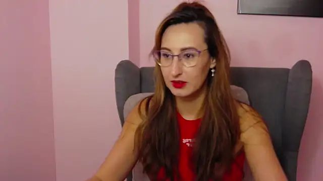 LysAd online show from November 18, 2025, 4:32 pm