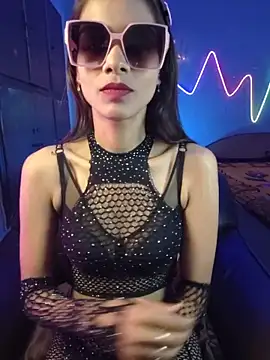 royeoy22 online show from March 28, 2026, 7:26 pm