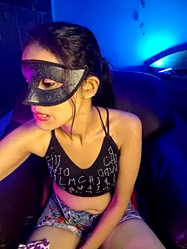 royeoy22 online show from November 24, 2025, 11:54 am