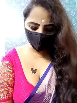 Snapshot of tamil_Vennila chatting on November 7, 2025, 8:41 am tamil Vennila online show from November 7, 2025, 8:41 am