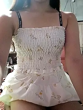 mymy06 online show from September 21, 2025, 11:26 am