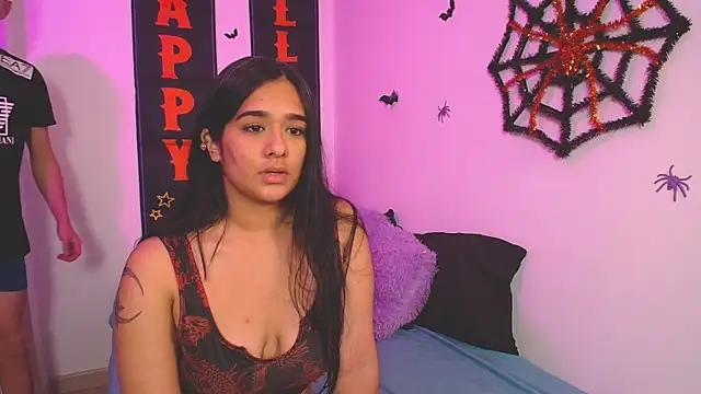 Snapshot of mae_nathan_ chatting on October 21, 2025, 3:33 pm mae nathan online show from October 21, 2025, 3:33 pm