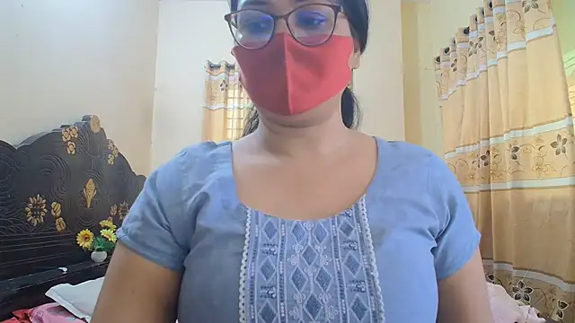 Elena cruz5 online show from June 29, 2026, 11:10 am
