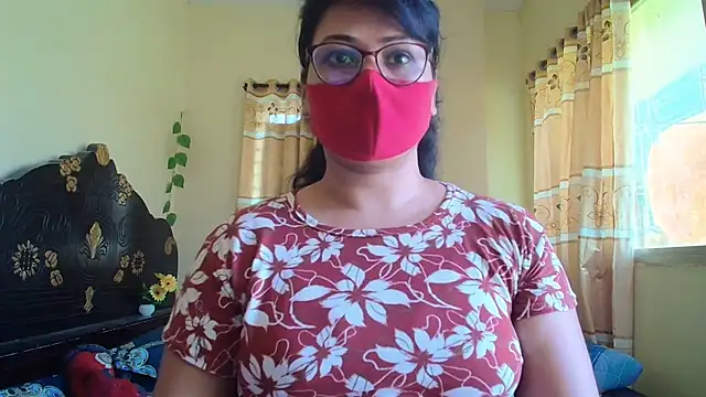 Elena cruz5 online show from March 27, 2026, 7:17 am