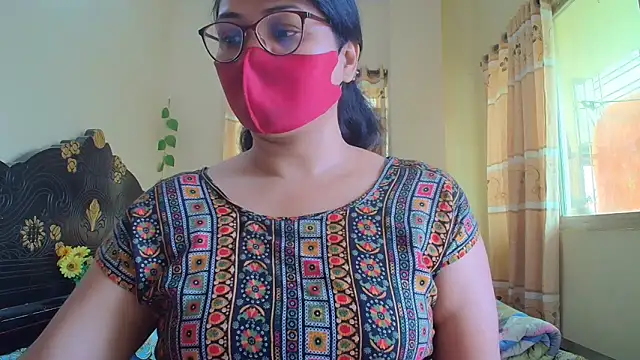 Elena cruz5 online show from March 23, 2026, 6:24 am