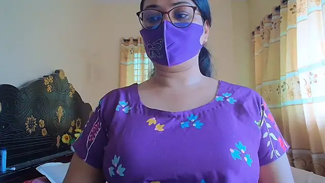 Elena cruz5 online show from June 28, 2026, 3:57 am
