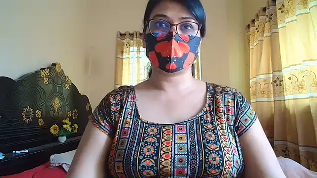 Elena cruz5 online show from July 7, 2026, 4:04 am