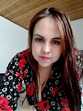 CARITOMIO online show from February 12, 2026, 7:57 pm