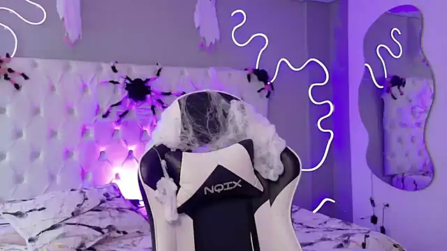 Emma visconti online show from October 24, 2025, 12:59 pm