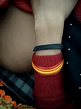 sexy  girls98 online show from November 15, 2025, 6:56 pm