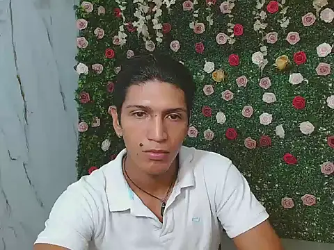 bull cam online show from November 30, 2025, 3:13 pm