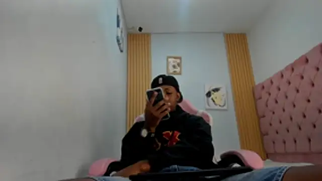 Jax Maliq online show from October 15, 2025, 5:54 pm