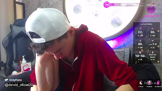 Deivid oficial20 online show from January 14, 2026, 8:23 pm