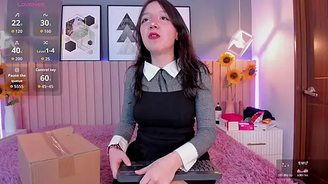 Nina Ford online show from February 21, 2026, 3:08 am