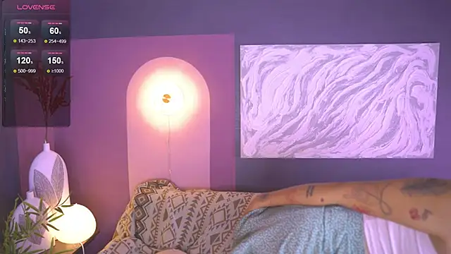 KassyShine online show from September 9, 2025, 7:51 am