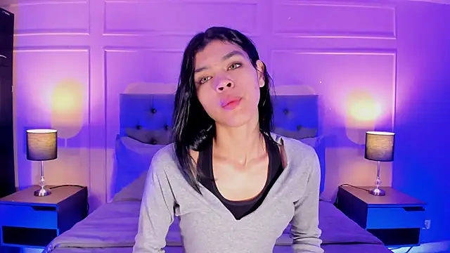 Snapshot of ALICESANDOVAL chatting on November 15, 2025, 11:25 am ALICESANDOVAL online show from November 15, 2025, 11:25 am