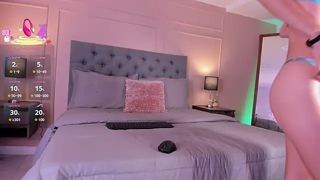 Snapshot of ALICESANDOVAL chatting on October 6, 2025, 11:11 am ALICESANDOVAL online show from October 6, 2025, 11:11 am