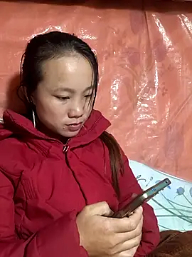 liu-liusexy online show from November 13, 2025, 7:01 am