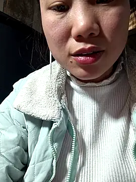 liu-liusexy online show from March 11, 2026, 4:39 am