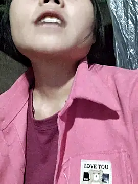 omiu-baby online show from December 14, 2025, 9:04 am