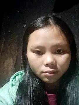 omiu-baby online show from November 18, 2025, 11:15 pm