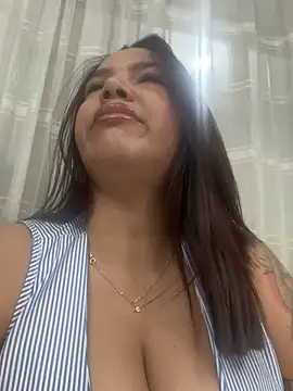 Snapshot of Kamila_Summers chatting on March 30, 2026, 7:21 am Kamila Summers online show from March 30, 2026, 7:21 am