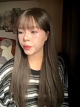 SarahBeii online show from November 21, 2025, 3:27 am