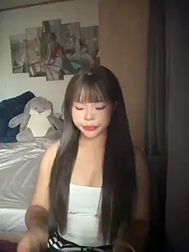 SarahBeii online show from October 14, 2025, 2:56 am