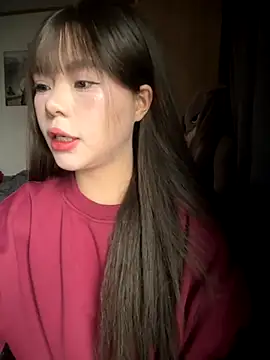 SarahBeii online show from December 5, 2025, 3:27 am