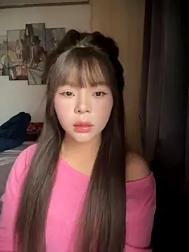 SarahBeii online show from November 2, 2025, 3:33 am