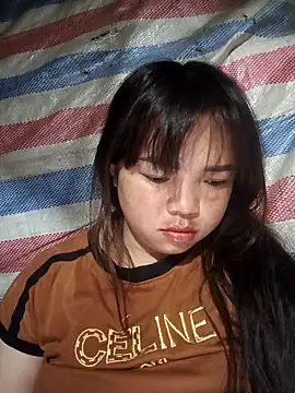 AnHa19 online show from April 9, 2026, 10:27 pm